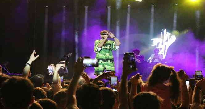 Sakarya’da Sefo rüzgarı: 50 bini aşkın kişi meydana akın etti