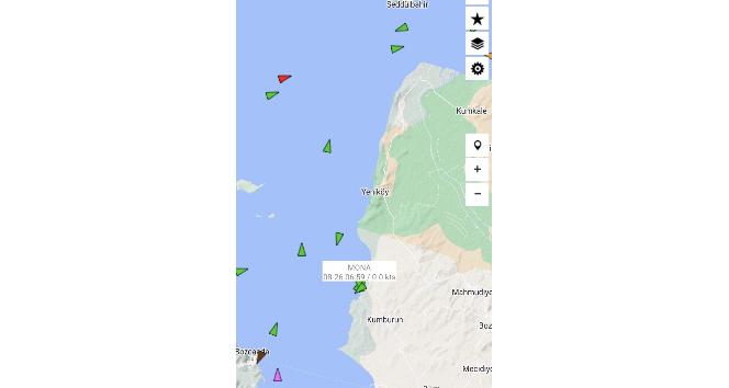 Çanakkale Boğazı’nda kargo gemisi karaya oturdu