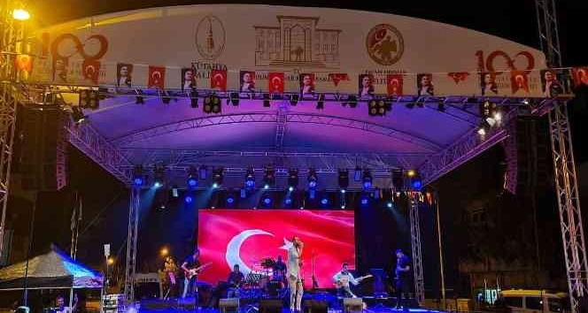 Dumlupınar’da sanatçı Ünal Sofuoğlu coşkusu