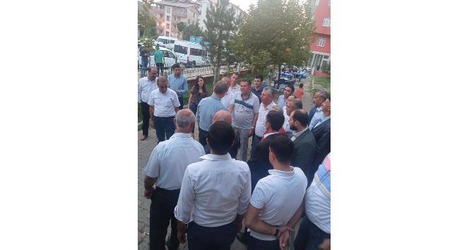 Hizan Kaymakamı Muhammed İkbal Yelek onuruna veda yemeği düzenlendi