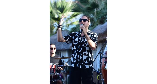 Geleceğin starı sahnede devleşti