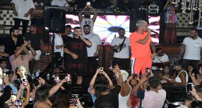 Bodrum’da rap gecesi, turistler akın etti
