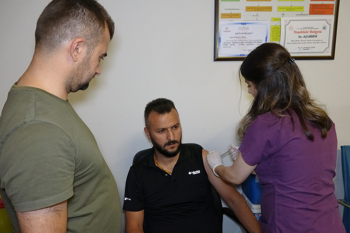 Van’da korona virüs ‘hatırlatma dozu’ çağrısı