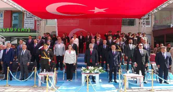 30 Ağustos Zafer Bayramı’nın 100. yılı Osmaniye’de coşkuyla kutlandı