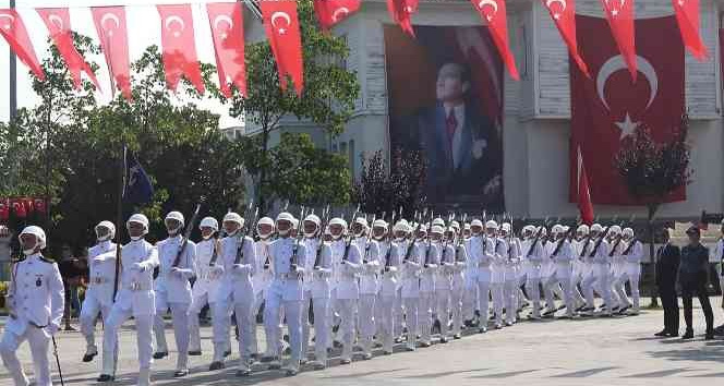 Yalova’da Zafer Bayramı coşkusu