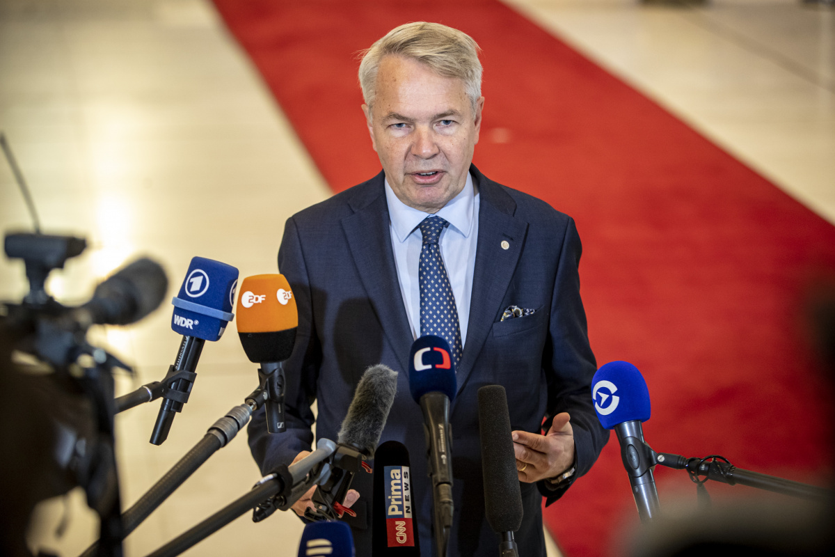 Finlandiya, Rus turistlere yönelik vize kısıtlamasını 'doğru yönde bir adım' olarak nitelendirdi