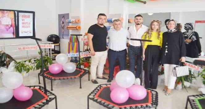 Tavşanlı’da bayanlara özel spor salonu açıldı