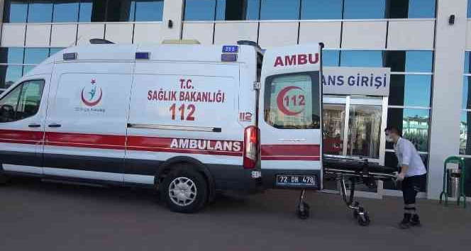 Batman’da iki motosiklet kafa kafaya çarpıştı: 2 yaralı