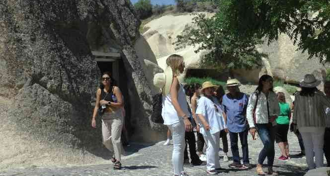 Kapadokya’daki ören yerlerini ziyaret eden turist sayısı 2,5 milyonu geçti