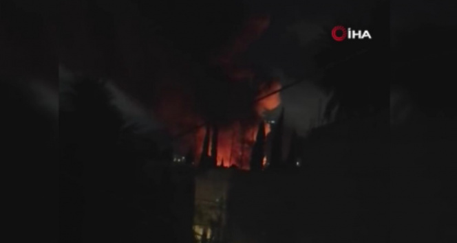 Meksikada fabrikada yangın çıktı: 100 kişi tahliye edildi