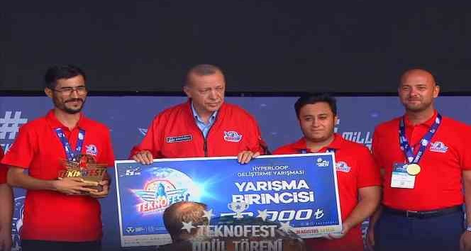 Kapsül, Teknofest’te 10 ödül birden kazanarak Konya’nın gururu oldu