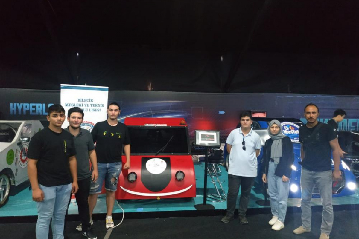 Tasarladıkları elektrikli araç TEKNOFEST'te görücüye çıktı