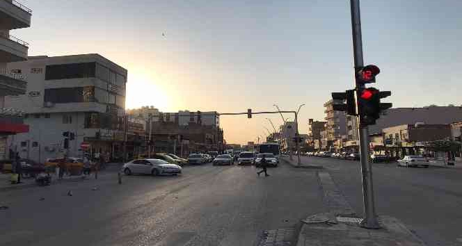 Silopi’de yıllar sonra trafik ışıkları kuruldu