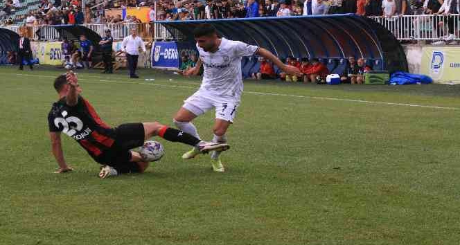 TFF 3. Lig: Belediye Derincespor: 3 - Eskişehirspor: 2