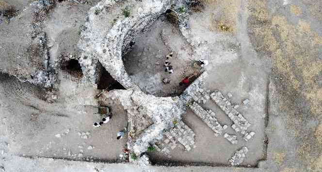 Anadolu’nun 2. büyük kalesi gün yüzüne çıkıyor