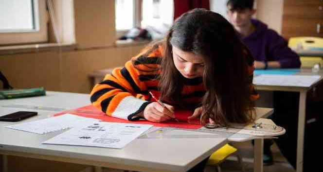 Anadolu Üniversitesi Engelliler Entegre Yüksekokulu Türkiye’de ilk ve tek