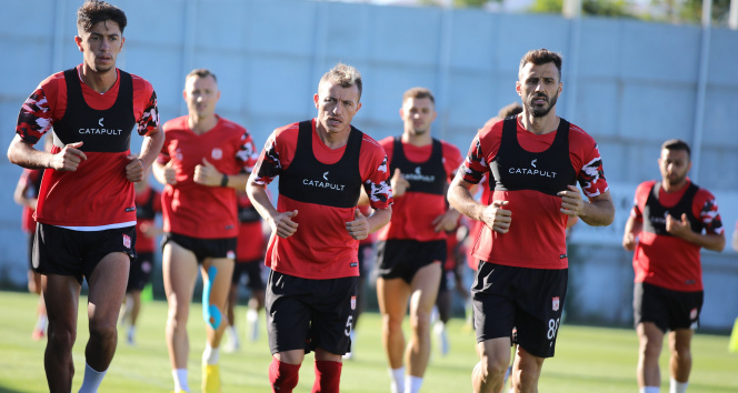 Sivasspor, Slavia Prag maçına iddialı hazırlanıyor