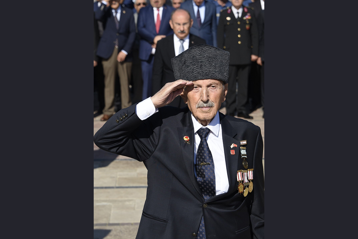 Türkiye’nin en yaşlı gazisi hayatını kaybetti