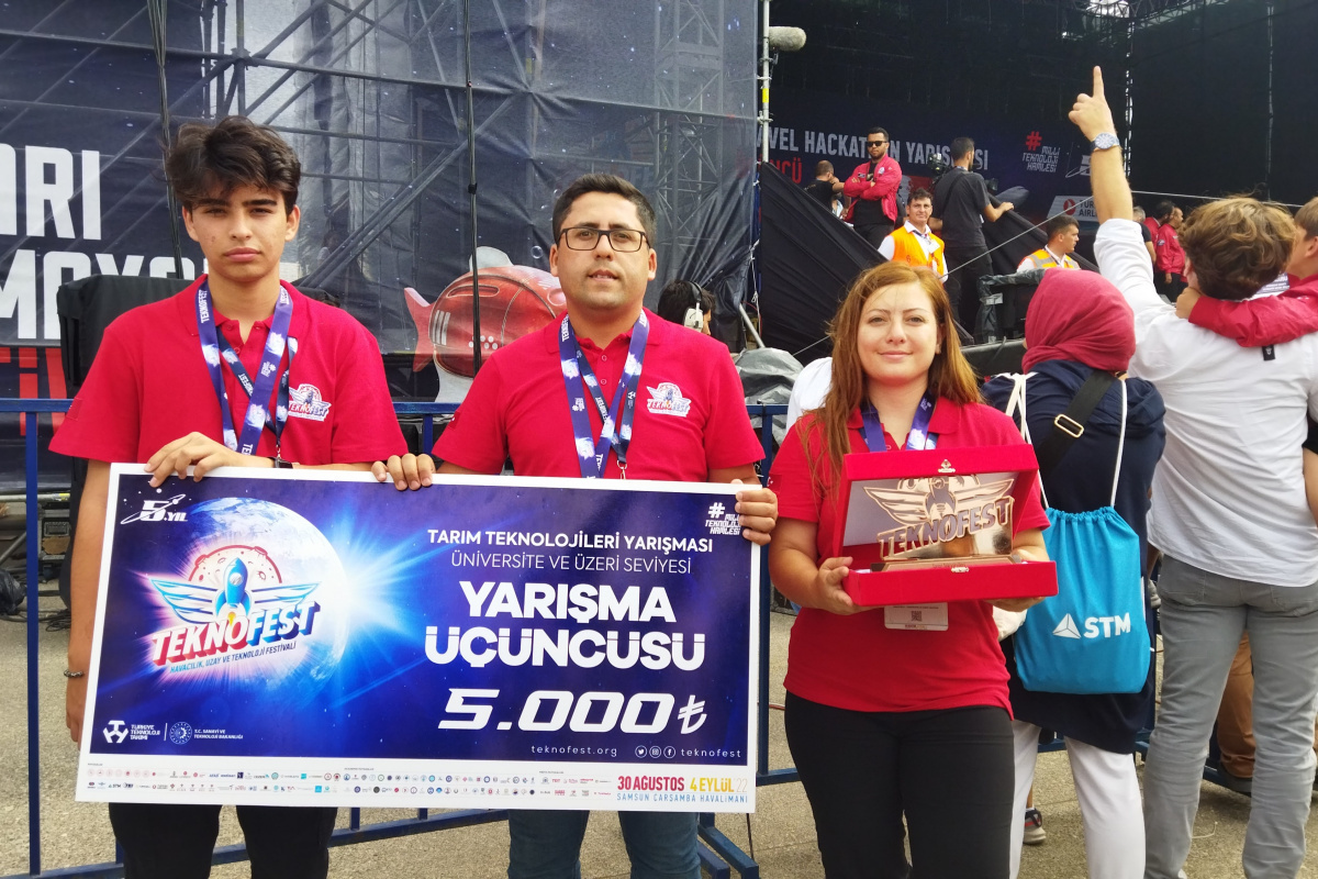 İstanbul Arel Üniversitesi TEKNOFEST 2022’de Türkiye 3.sü oldu
