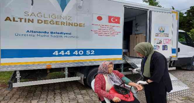 Mobil sağlık aracı ile 6 ayda 5 bin 297 kişiye hizmet sunuldu