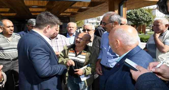Başkan Dinçer Fatih Mahallesinde vatandaşlar ile bir araya geldi