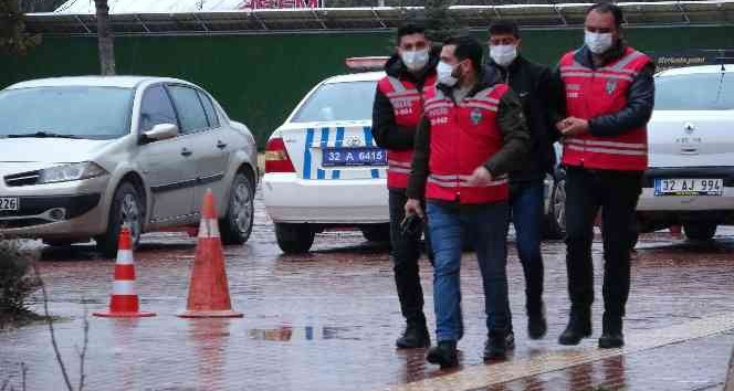 Isparta’da 7 aylık hamile kadını kıskançlık nedeniyle öldürmüş