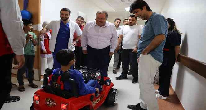 Kilis’te yetim çocuklar sünnet oldu