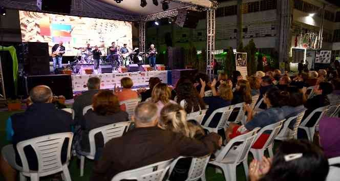 Toprak Sempozyumu konserleri devem ediyor