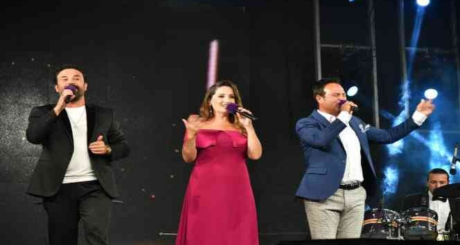 Altıeylül ilçesinde Alaturka akşamları