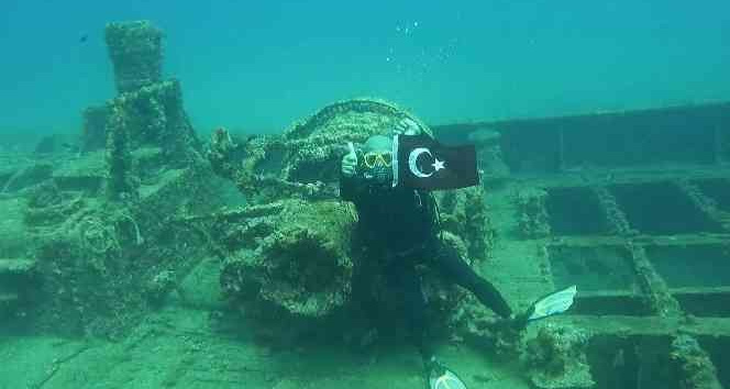 Yunanlılara kafa tutan Türk balıkçı, Çanakkale Savaşları’ndan kalma ‘Lundy’ batığına daldı
