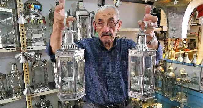 Filmlerden etkilendi, nostalji yaşatıyor