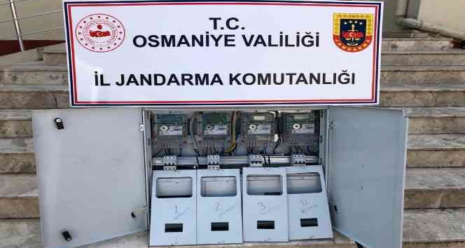 Osmaniye’de elektrik panosu çalan 2 şüpheli yakalandı