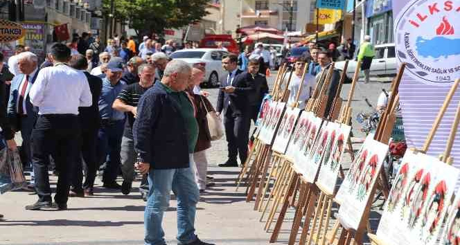 Gümüşhane’de 168 eğitim şehidinin fotoğraf ve özgeçmişinin yer aldığı sergi açıldı