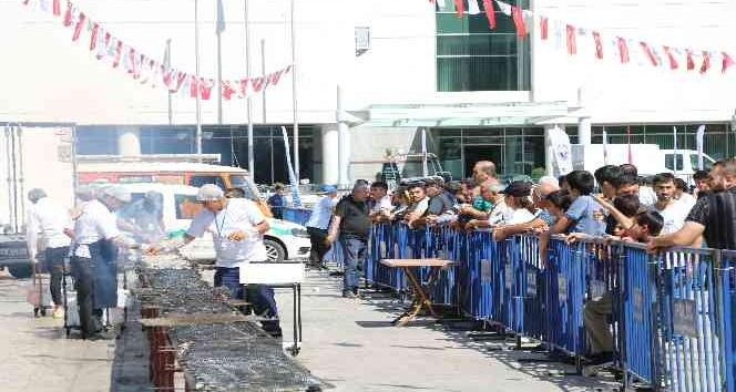 Denizi olmayan kentte balık festivali