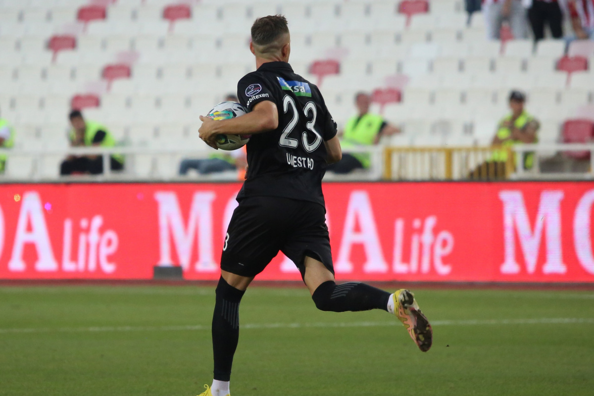 Fredrik Ulvestad ligdeki ilk golünü attı İhlas Haber Ajansı