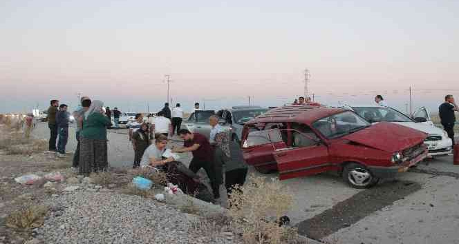 Karaman’da 4 araçlı zincirleme kaza: 4 yaralı