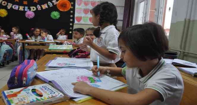 Yalova’da ilk ders zili çaldı