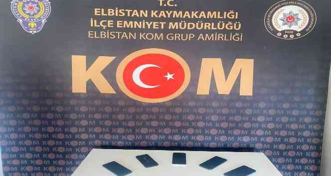 Elbistan’da kaçak cep telefonu operasyonu