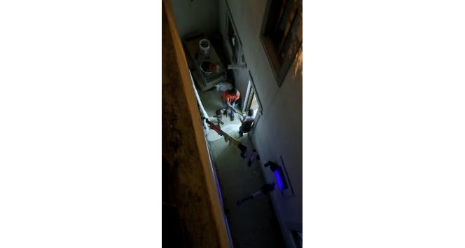 İstanbul’da evi dağıtan çocuklarını sopayla döven baba serbest bırakıldı