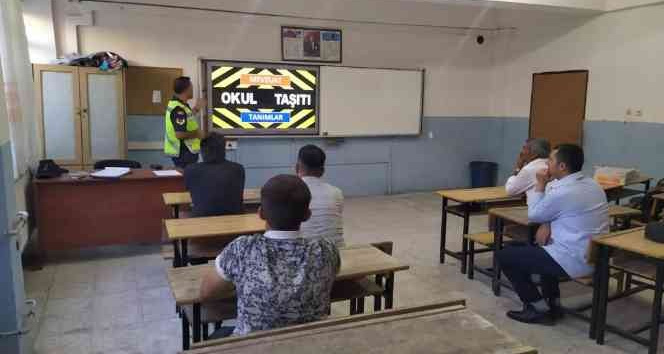 Siirt’te jandarmadan okul servis araçlarına yönelik denetim