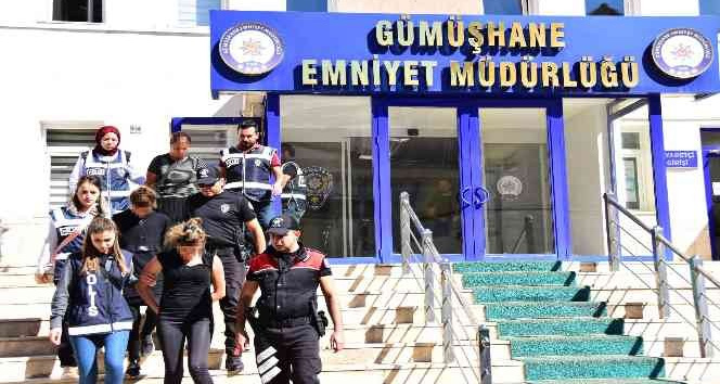 Gümüşhane’de altın hırsızı çete aynı gün yakalandı