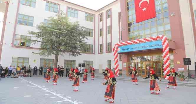 Niğde’de İlköğretim Haftası kutlandı