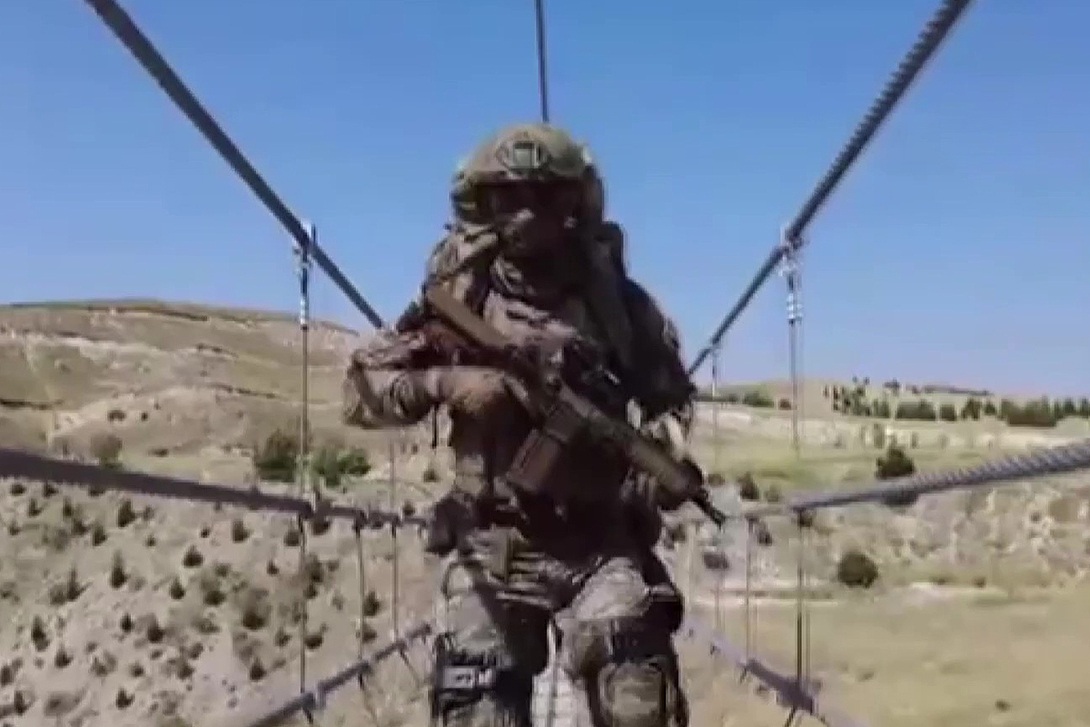 Proje tamamlandı! Askerin 40 kilogramlık yükü yüzde 80 hafifleyecek