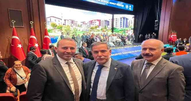 Tutuk, cumhuriyet tarihinin en büyük sosyal konut hamlesi için Ankara’daydı