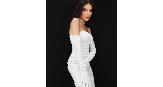 Tuğçe Aral’dan milyonluk klip