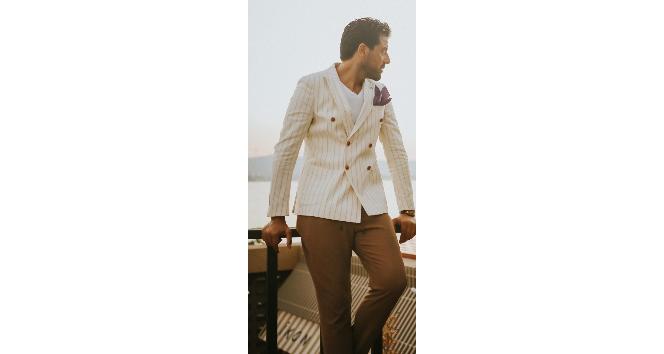 Hollywood’lu Türk oyuncu reklam çekimi için Ege sahillerini tercih etti