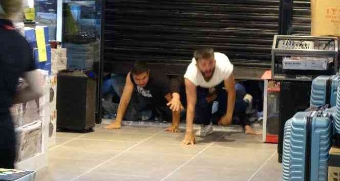 Ordu’da açılışa özel fiyatlarla ürün satan mağazada izdiham meydana geldi