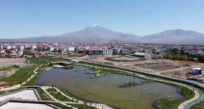 ‘Iğdır Millet Bahçesi Projesi’nin bu yıl bitirilmesi hedefleniyor