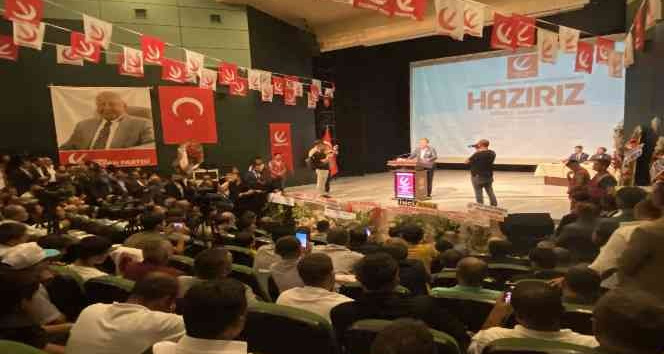 Yeniden Refah Partisi Genel Başkanı Dr. Fatih Erbakan, Niğde’de partililerle buluştu