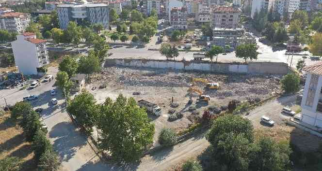 Acıpayam Gençlik ve Kültür Merkezi inşaatı başladı